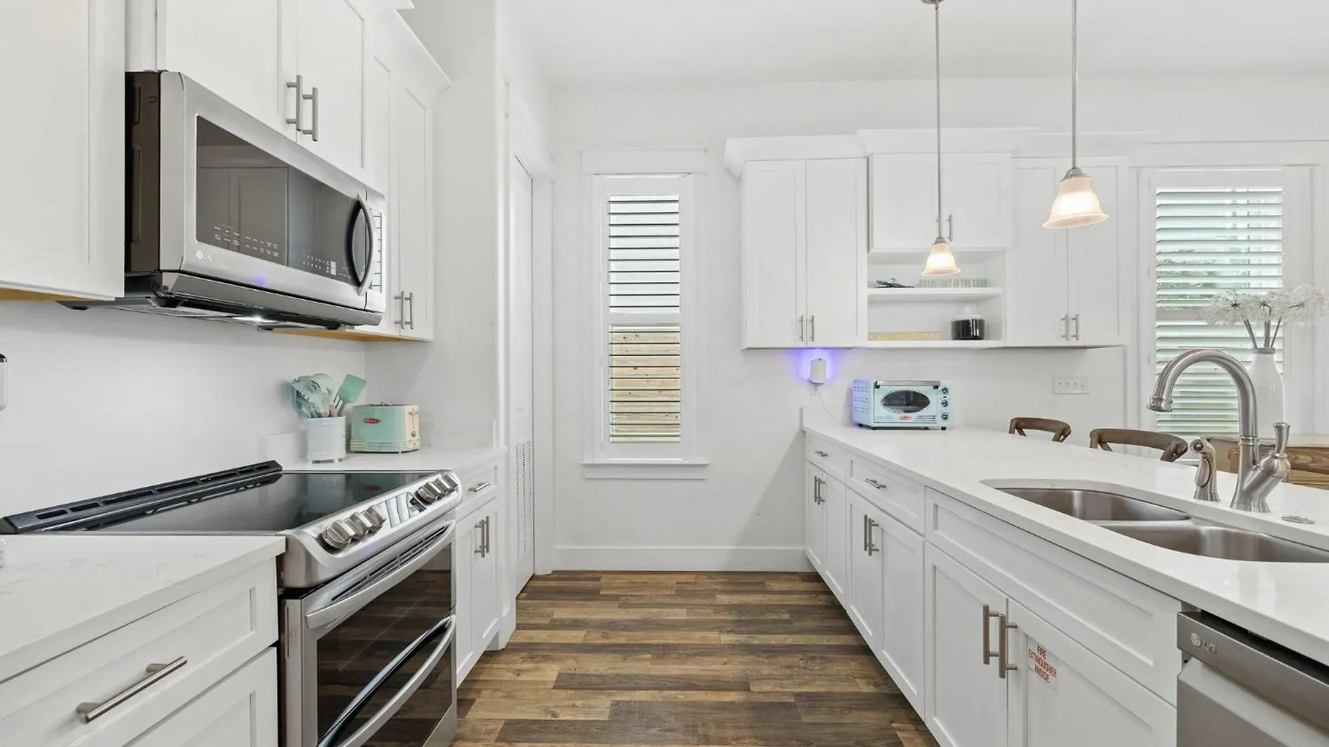 Holiday home Shore Beats Work With Woodland Setting Destin