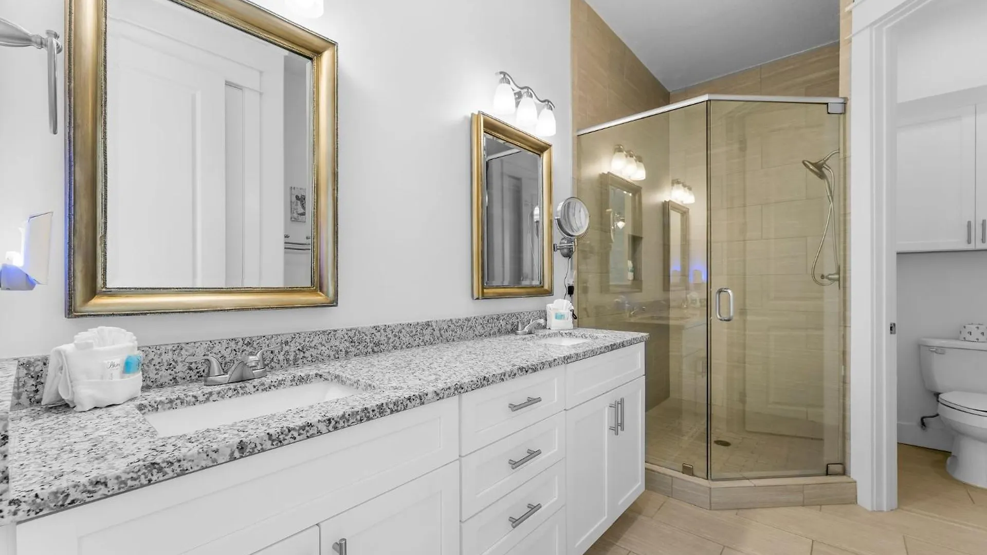 Shore Beats Work With Woodland Setting Destin United States